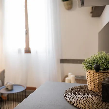 Agnolo Boutique - Central Accomodation