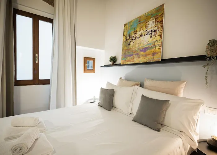 Agnolo Boutique - Central Accomodation